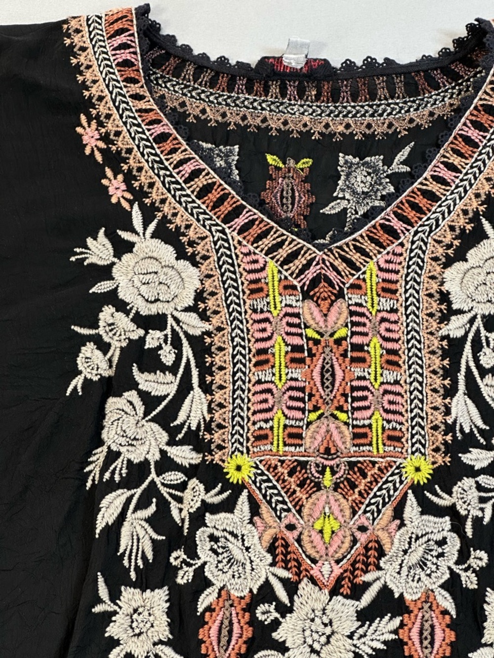 Johnny Was Embroidered Floral Tunic Blouse, Bell Sleeves - Womens XL - Picture 6 of 16